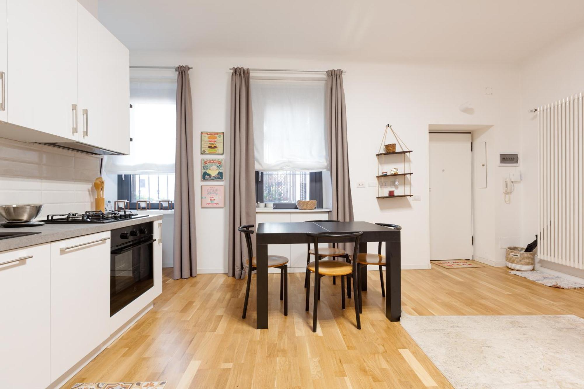 Darsena Navigli & Porta Genova M2 - Modern Apt! *